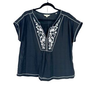 Max Studio black embroidered boho top
